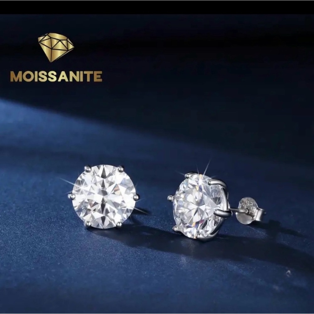 1.0 Carat Moissanite 18K Gold Over 925 Sterling Silver Stud Earrings